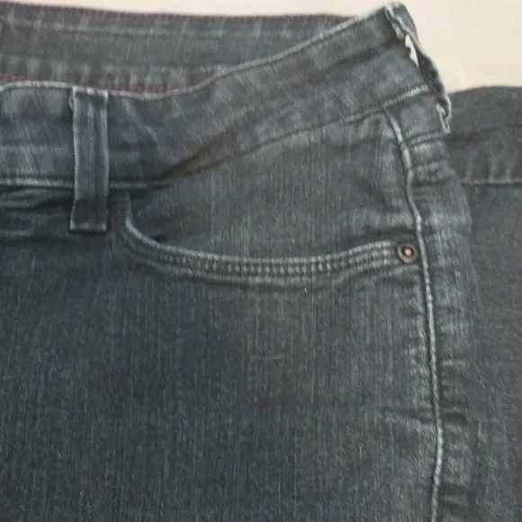 NYDJ dark wash bootcut blingy back pockets - Picture 7 of 13